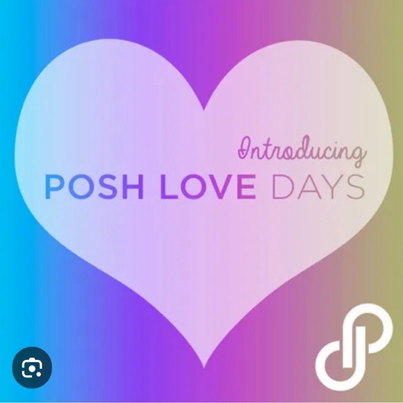 #POSHLOVE Live Show!! $4.99 Shipping!! 5-6pm EST 2/10/25 All Things Cozy Home - Picture 3 of 5